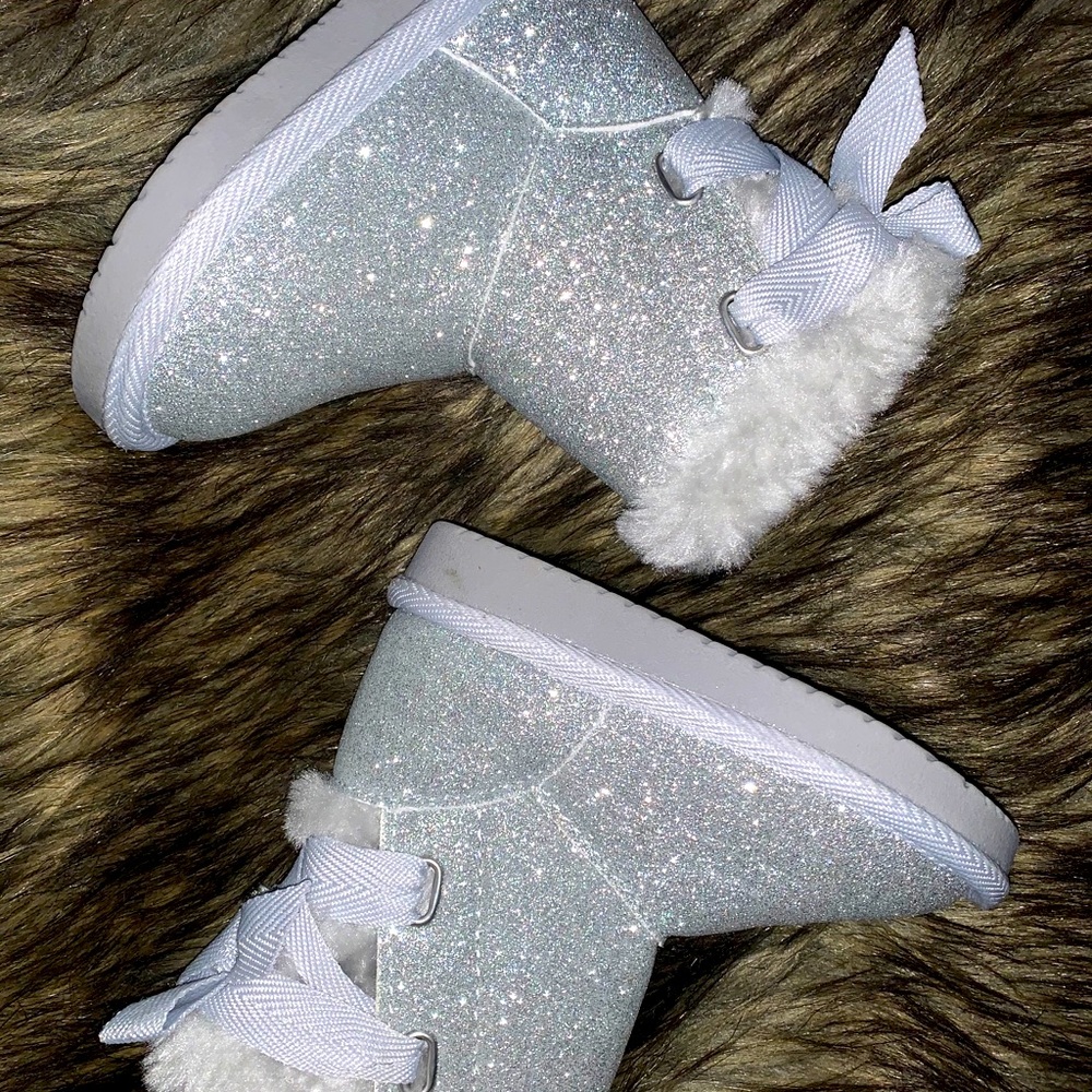 Girls Sparkley Winter Fur Boots